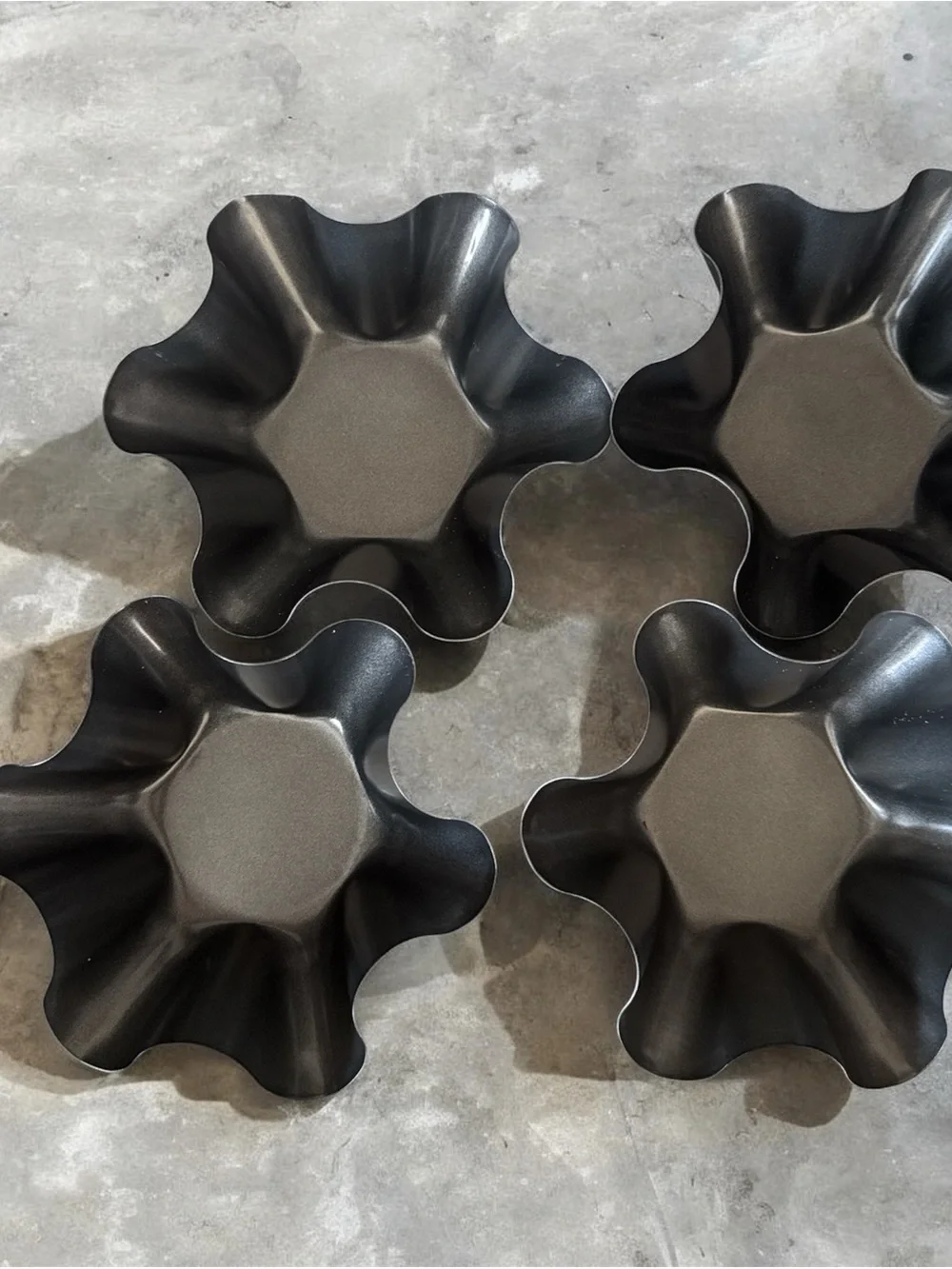 Taco Salad Bowl Non Stick Molds Set of 4